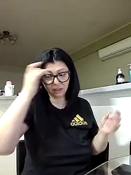 Snapshot of Milf_Abigail chatting on 23, 3, 2026 Milf Abigail online show from 23, 3, 2026