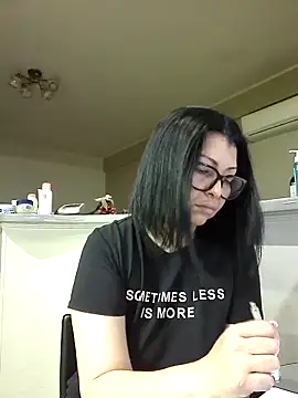 Snapshot of Milf_Abigail chatting on 24, 3, 2026 Milf Abigail online show from 24, 3, 2026