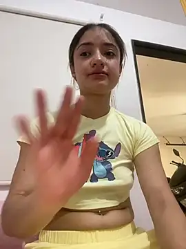 Alicia ALICIA online show from 11, 5, 2026