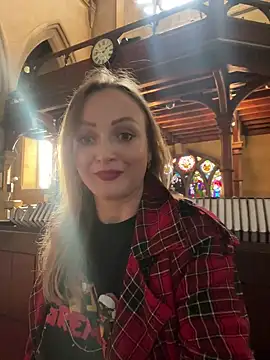 LadyTatiana Madam online show from 2, 2, 2025