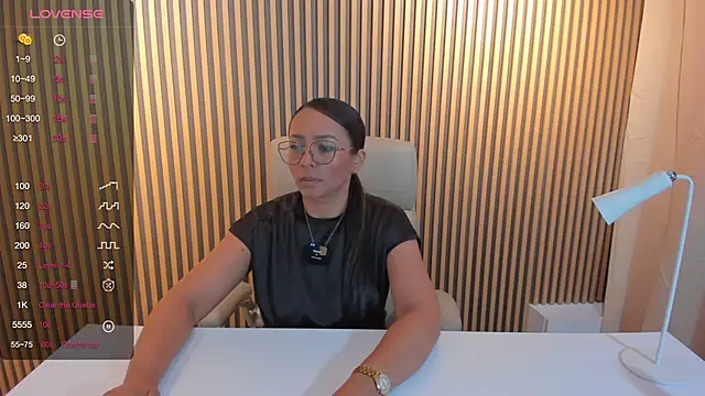 lulu 072 online show from 26, 2, 2025