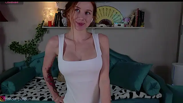 Snapshot of Neko_Kimiko chatting on 16, 12, 2024 Neko Kimiko online show from 16, 12, 2024