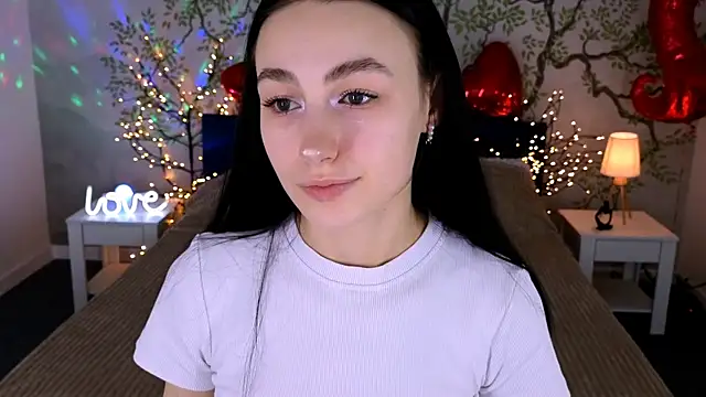 Snapshot of CosmicFaye chatting on 18, 2, 2025 CosmicFaye online show from 18, 2, 2025