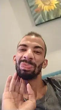 Snapshot of UncutToyBoy23cm chatting on 14, 3, 2025 UncutToyBoy23cm online show from 14, 3, 2025