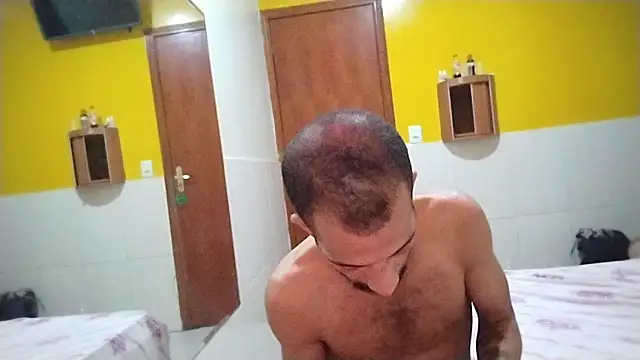 Snapshot of UncutToyBoy23cm chatting on 21, 3, 2025 UncutToyBoy23cm online show from 21, 3, 2025