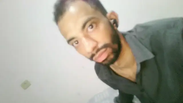 Snapshot of UncutToyBoy23cm chatting on 15, 10, 2025 UncutToyBoy23cm online show from 15, 10, 2025