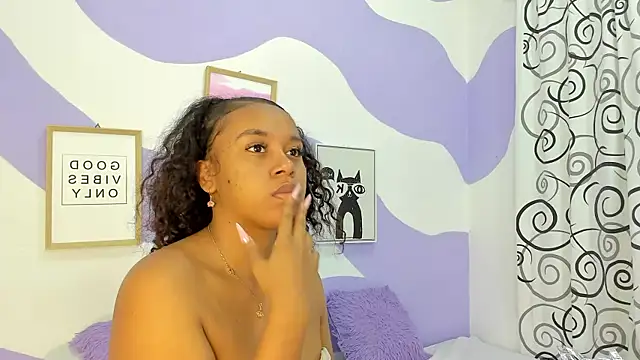 MONAAXXX  online show from 18, 3, 2025