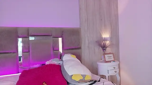 Snapshot of AbrilBrent chatting on 17, 2, 2026 AbrilBrent online show from 17, 2, 2026