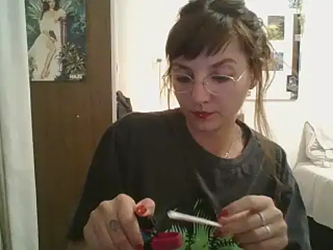 Snapshot of SweetyBabyDemon chatting on 9, 1, 2025 SweetyBabyDemon online show from 9, 1, 2025