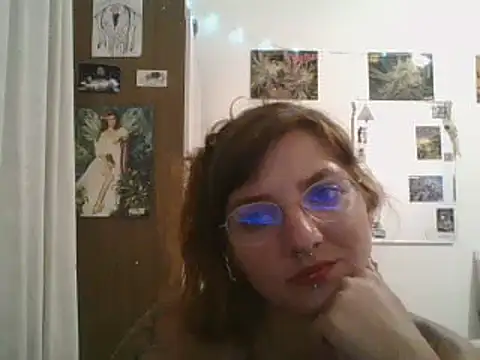 Snapshot of SweetyBabyDemon chatting on 4, 2, 2025 SweetyBabyDemon online show from 4, 2, 2025