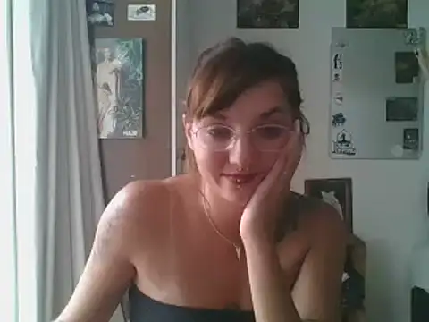 Snapshot of SweetyBabyDemon chatting on 19, 2, 2025 SweetyBabyDemon online show from 19, 2, 2025