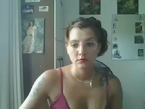 Snapshot of SweetyBabyDemon chatting on 7, 3, 2025 SweetyBabyDemon online show from 7, 3, 2025