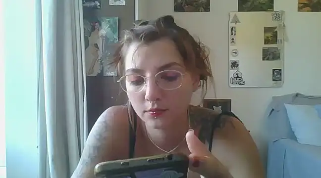 Snapshot of SweetyBabyDemon chatting on 21, 3, 2025 SweetyBabyDemon online show from 21, 3, 2025