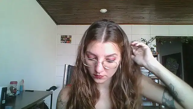 SweetyBabyDemon online show from 10, 4, 2026