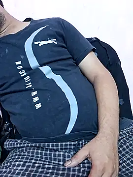 Snapshot of GlassBarge9 chatting on 5, 11, 2025 GlassBarge9 online show from 5, 11, 2025