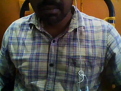 Snapshot of yoursexy1432 chatting on 29, 9, 2025 yoursexy1432 online show from 29, 9, 2025