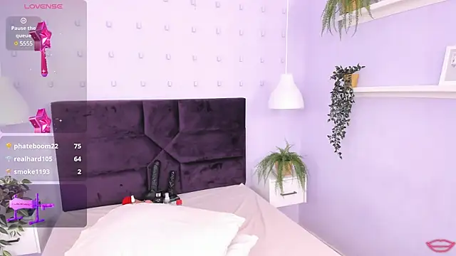 BrianaHazel online show from 22, 1, 2025