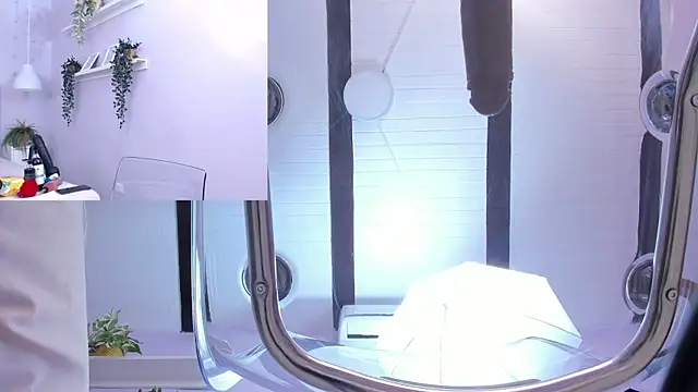 BrianaHazel online show from 3, 3, 2025