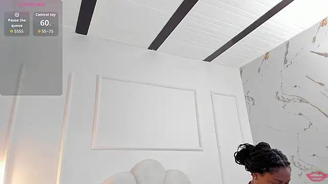 BrianaHazel online show from 13, 5, 2026