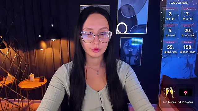 Christy Calypso online show from 10, 12, 2024