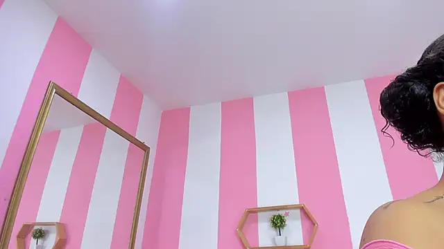 ISABELLA 020 online show from 25, 2, 2026