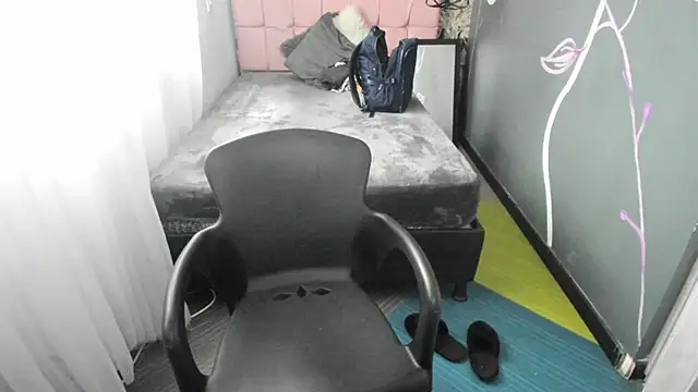 Snapshot of EmmaaEvans_ chatting on 25, 1, 2025 EmmaaEvans online show from 25, 1, 2025
