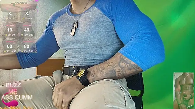 Snapshot of hot_black3 chatting on 21, 2, 2026 hot black3 online show from 21, 2, 2026