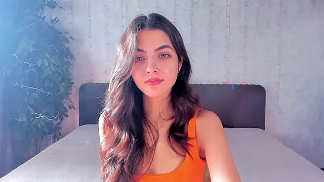 Snapshot of Milana_Crystal_ chatting on 3, 2, 2025 Milana Crystal online show from 3, 2, 2025