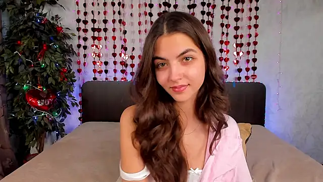 Snapshot of Milana_Crystal_ chatting on 10, 2, 2025 Milana Crystal online show from 10, 2, 2025