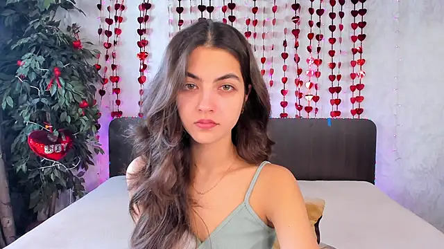 Snapshot of Milana_Crystal_ chatting on 22, 2, 2025 Milana Crystal online show from 22, 2, 2025
