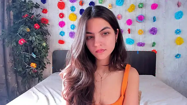 Snapshot of Milana_Crystal_ chatting on 10, 3, 2025 Milana Crystal online show from 10, 3, 2025