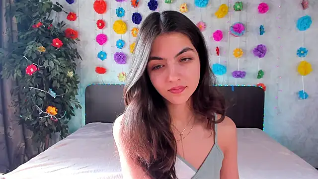 Snapshot of Milana_Crystal_ chatting on 11, 3, 2025 Milana Crystal online show from 11, 3, 2025