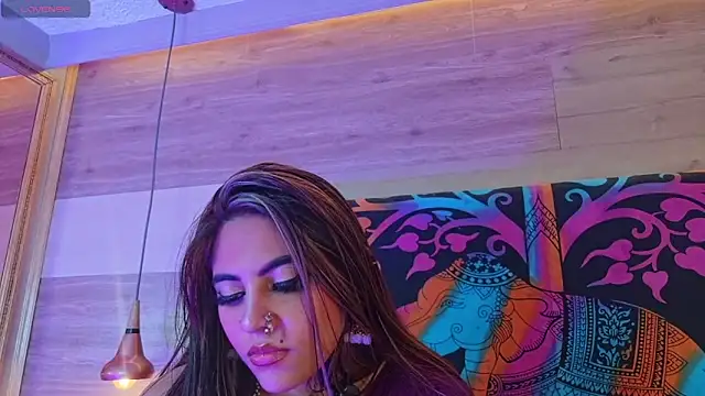 Cori Paige online show from 4, 3, 2026