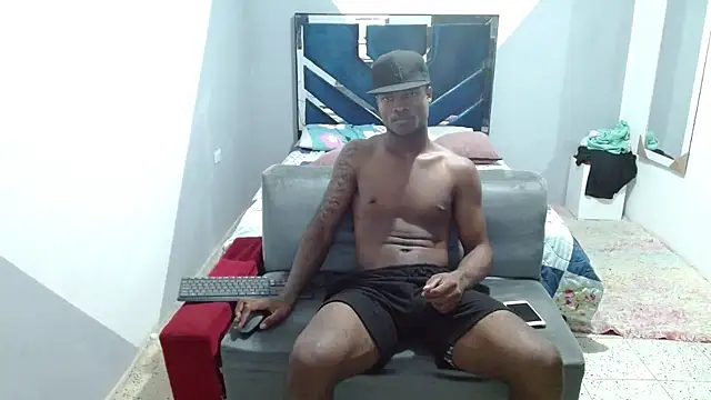 MiguelAngelxl online show from 6, 11, 2025