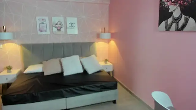 Snapshot of zara__sweet chatting on 28, 2, 2026 zara sweet online show from 28, 2, 2026