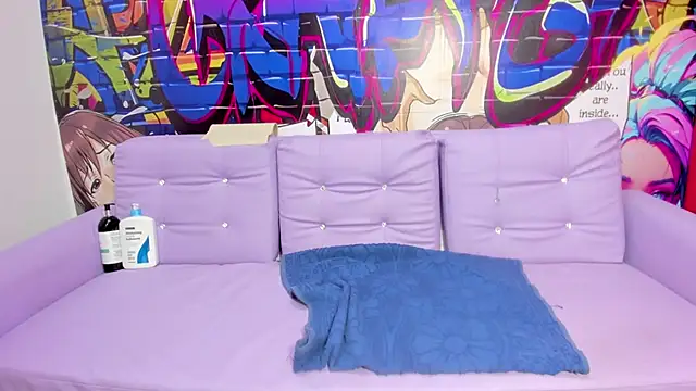 jessi and boy online show from 13, 10, 2025