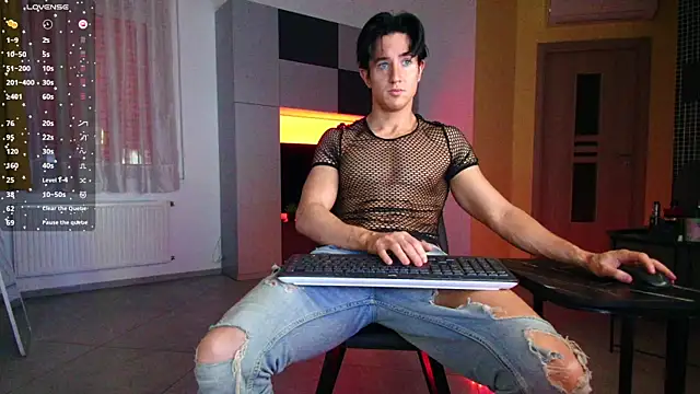 ChristianLevine  online show from 12, 5, 2026