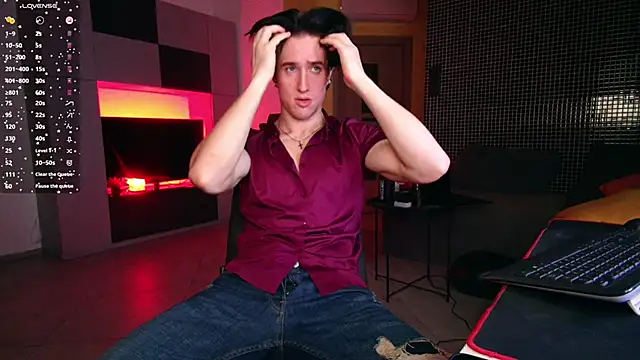 Snapshot of ChristianLevine_ chatting on 18, 6, 2026 ChristianLevine online show from 18, 6, 2026