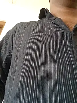 Vickyy 001 online show from 28, 6, 2026