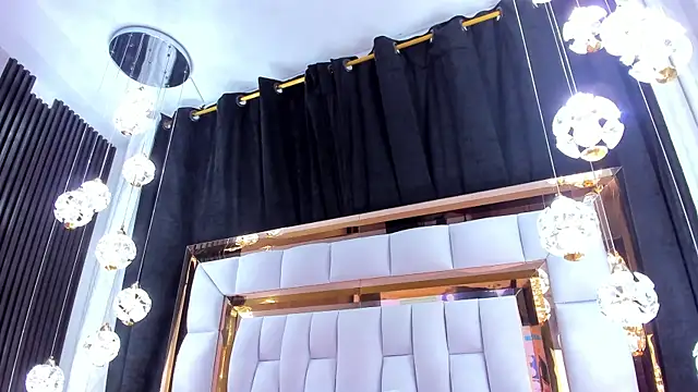 SarayRoyse online show from 16, 1, 2026