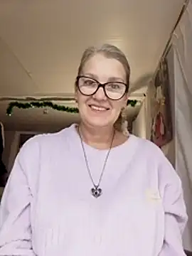 Snapshot of irinamaux chatting on 29, 11, 2025 irinamaux online show from 29, 11, 2025