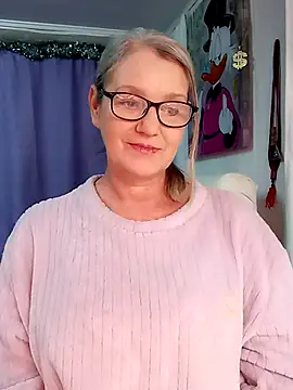 Snapshot of irinamaux chatting on 11, 1, 2026 irinamaux online show from 11, 1, 2026