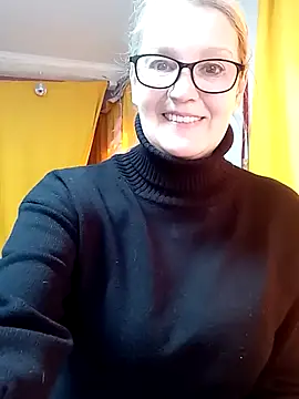 Snapshot of irinamaux chatting on 19, 3, 2026 irinamaux online show from 19, 3, 2026