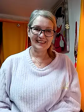 Snapshot of irinamaux chatting on 21, 3, 2026 irinamaux online show from 21, 3, 2026