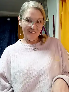 Snapshot of irinamaux chatting on 31, 3, 2026 irinamaux online show from 31, 3, 2026