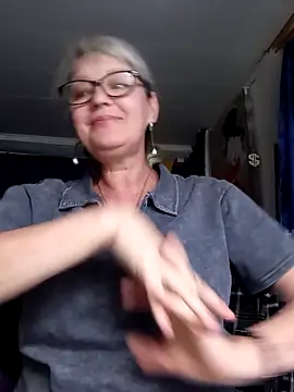 irinamaux online show from 23, 6, 2026