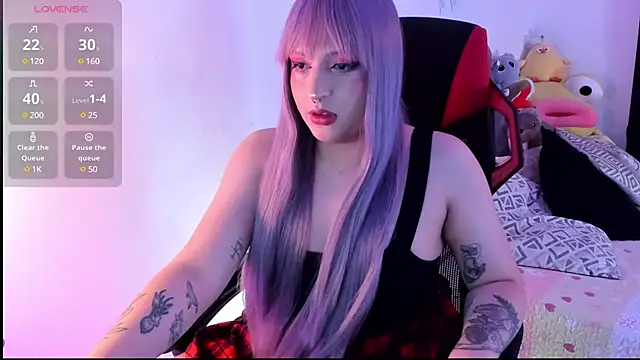 Snapshot of _Skie_ chatting on 2, 2, 2025  Skie  online show from 2, 2, 2025