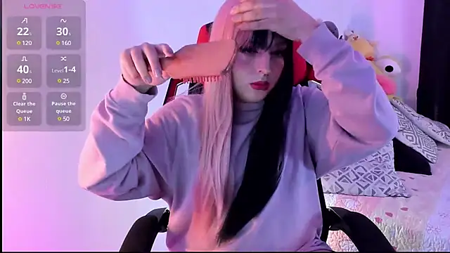 Snapshot of _Skie_ chatting on 7, 2, 2025  Skie  online show from 7, 2, 2025