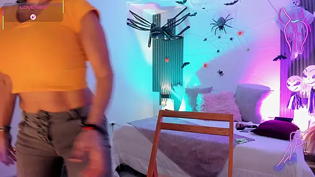 Snapshot of fransheska_rossi chatting on 27, 10, 2025 fransheska rossi online show from 27, 10, 2025