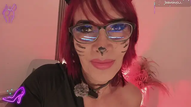 Snapshot of fransheska_rossi chatting on 5, 1, 2026 fransheska rossi online show from 5, 1, 2026